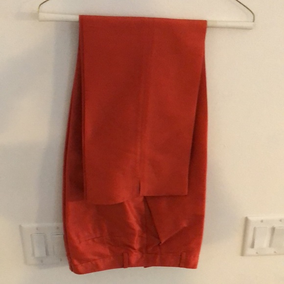 Sleeveless tailored blouse and lined pants - Picture 3 of 4